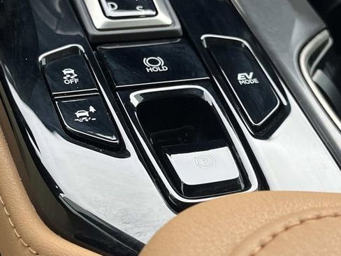 Used 2025 Lexus NX 350h AWD w/ Cold Area Package image 38