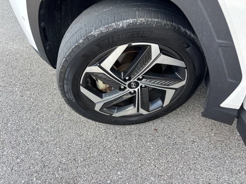 Used 2023 Hyundai Tucson Limited AWD/4WD image 55