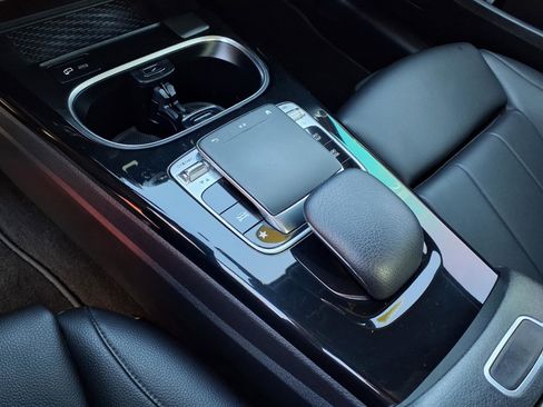 Used 2019 Mercedes-Benz A 220 image 11