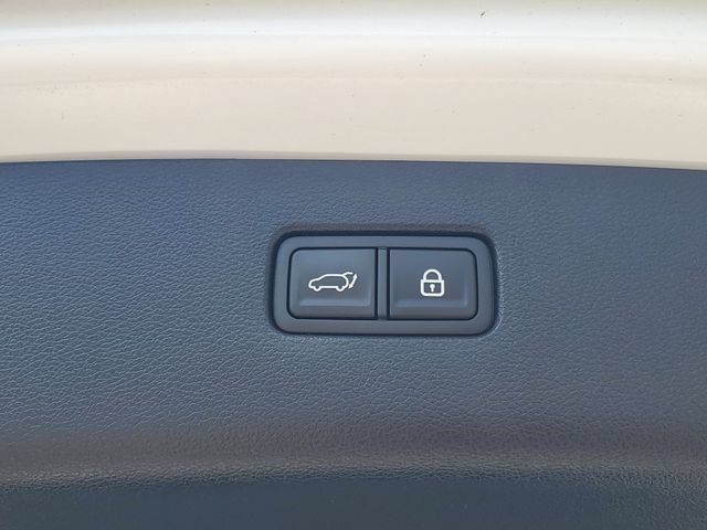 Used 2022 Genesis GV80 3.5T w/ Advanced Package 06 AWD/4WD image 11