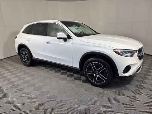 New 2026 Mercedes-Benz GLC 300 4MATIC image 7