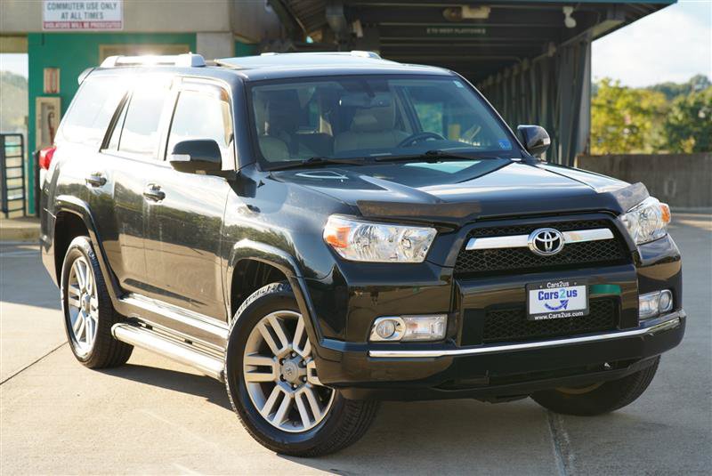 Used 2011 Toyota 4Runner Limited AWD/4WD image 7