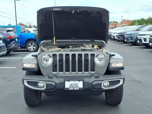 Used 2023 Jeep Gladiator Sport AWD/4WD image 31