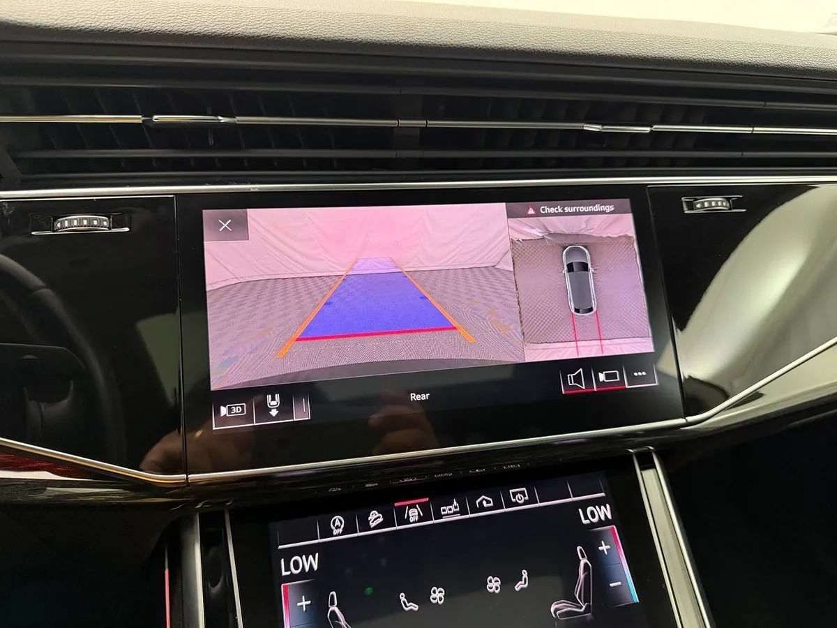 Used 2019 Audi Q8 Premium Plus AWD/4WD image 23