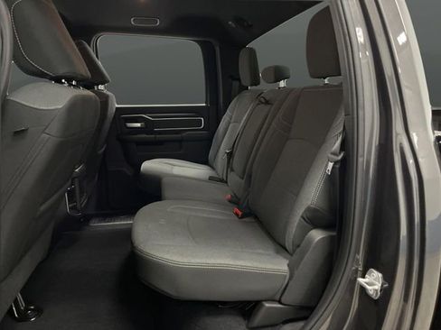 Used 2023 RAM 2500 Big Horn w/ Level 1 Equipment Group image 30