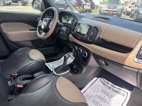 Used 2014 FIAT 500L Lounge FWD image 29