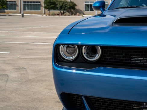 Used 2023 Dodge Challenger SRT Hellcat Redeye RWD image 26
