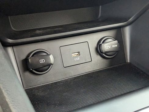 Used 2023 Hyundai Kona SEL image 30