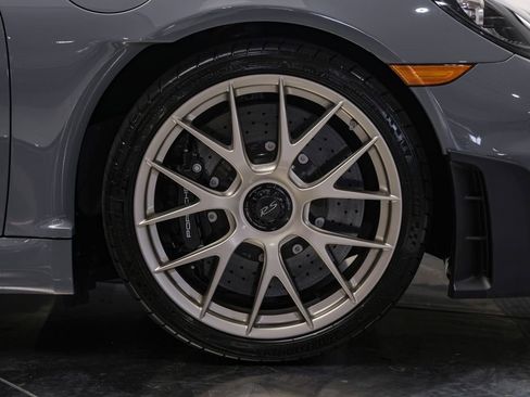 Used 2025 Porsche 718 Cayman GT4 RS w/ Weissach Package RWD image 50