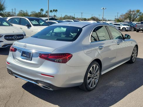 Used 2022 Mercedes-Benz E 350 Sedan image 3