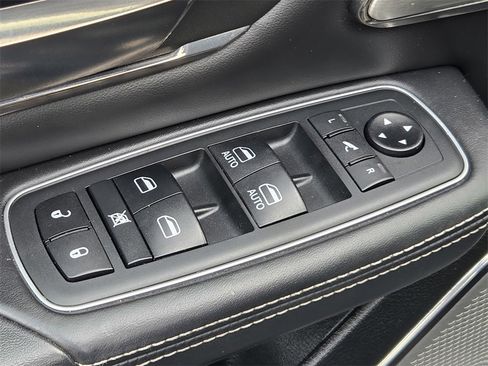 Used 2020 RAM 1500 Limited image 13