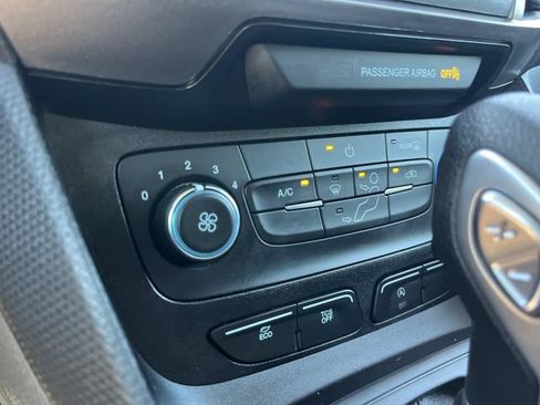 Used 2023 Ford Transit Connect XL FWD image 36