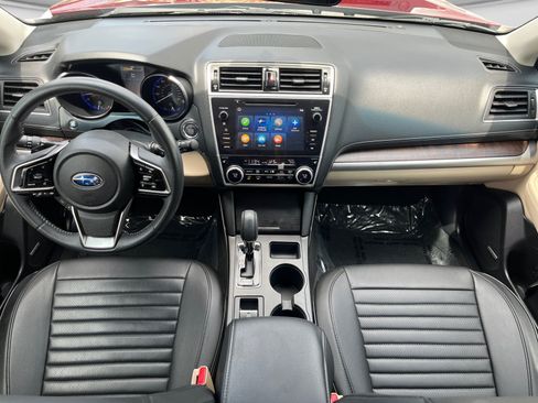 Used 2019 Subaru Outback 3.6R Limited AWD/4WD image 10
