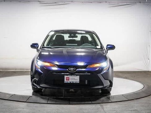 Certified 2022 Toyota Corolla LE image 8