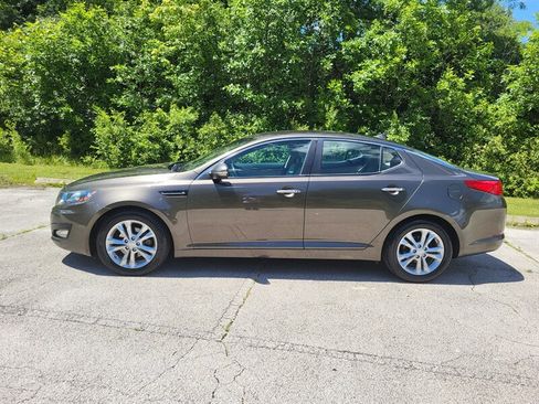 Used 2013 Kia Optima EX FWD image 3
