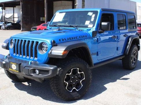 Used 2021 Jeep Wrangler Unlimited Rubicon 4xe w/ Cold Weather Group AWD/4WD image 13