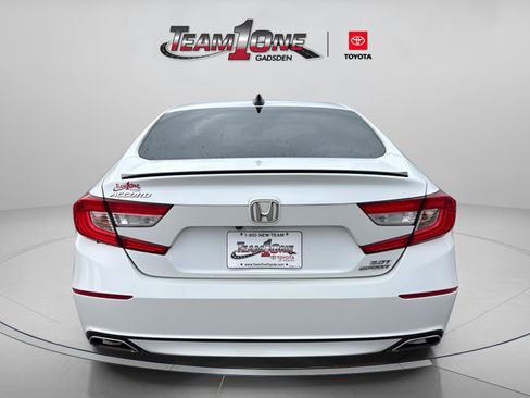Used 2021 Honda Accord Sport image 10