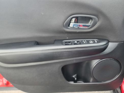 Used 2018 Honda HR-V LX image 23