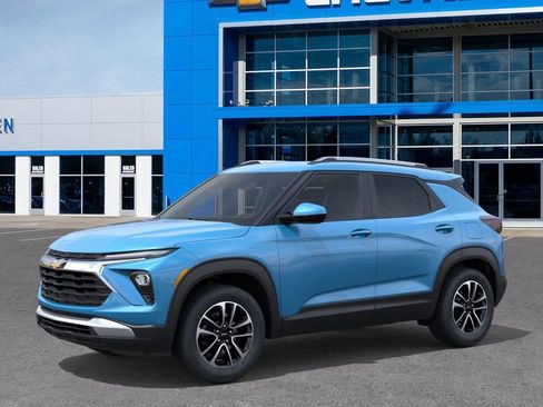 New 2026 Chevrolet TrailBlazer LT w/ LT Cold Weather Package image 2