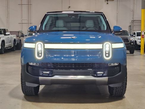 Used 2023 Rivian R1S Adventure AWD/4WD image 2