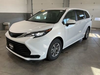 Used 2024 Toyota Sienna LE