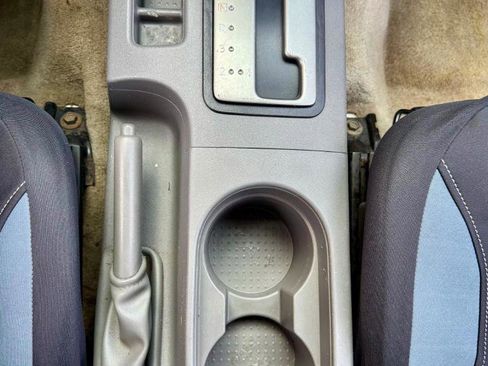 Used 2017 Nissan Frontier SV image 28