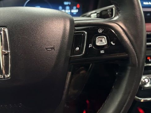 Used 2023 Lincoln Corsair Reserve w/ Rear Removable Package Tray AWD/4WD image 32