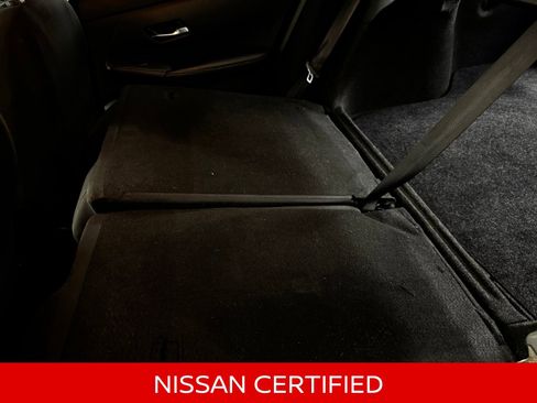 Certified 2023 Nissan Sentra SV FWD image 35