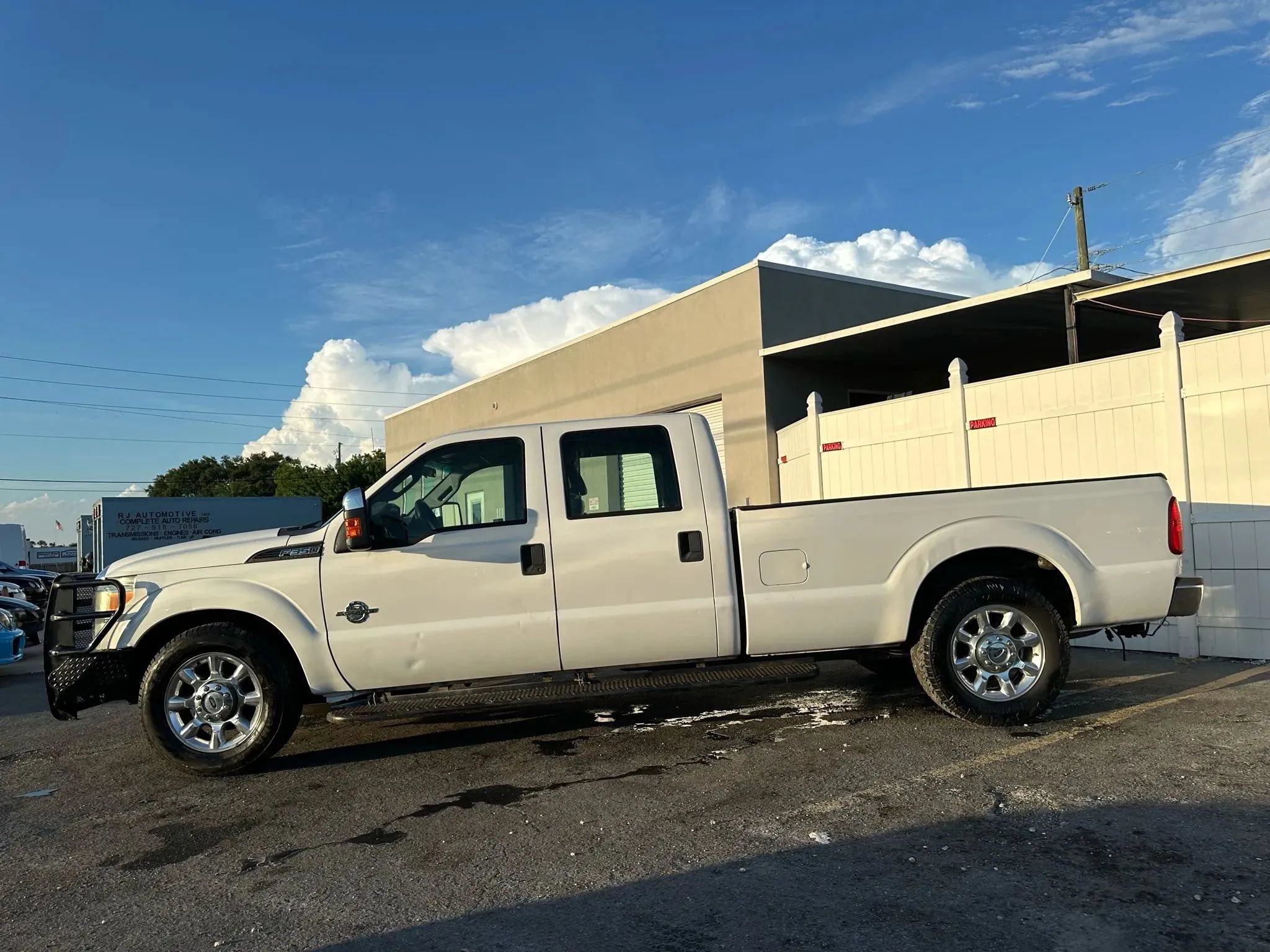 Used 2015 Ford F350 XL w/ Power Equipment Group RWD image 2