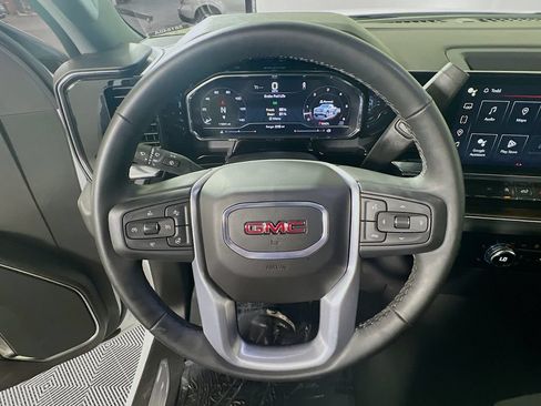 Used 2024 GMC Sierra 1500 Elevation AWD/4WD image 10