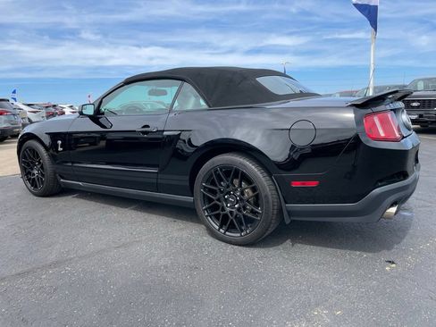 Used 2011 Ford Mustang Shelby GT500 RWD image 7