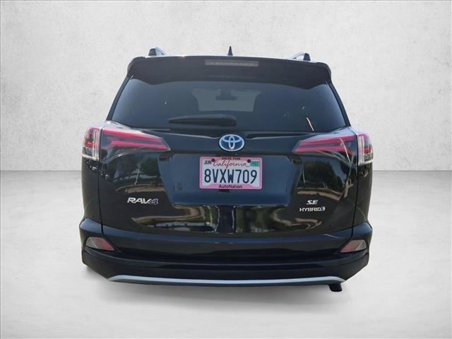 Used 2017 Toyota RAV4 SE AWD/4WD image 7