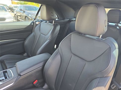 Certified 2022 BMW 430i 430i w/ Convenience Package image 11