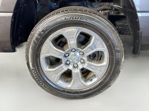 Used 2019 RAM 1500 Big Horn image 37