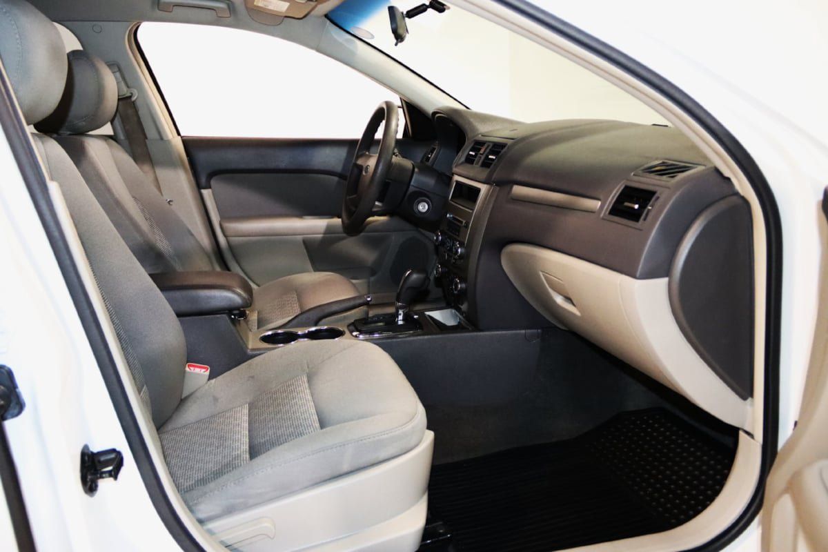 Used 2012 Ford Fusion SE FWD image 45