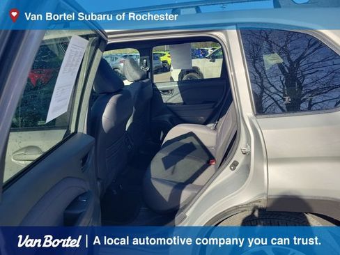 Certified 2025 Subaru Forester Premium AWD/4WD image 24