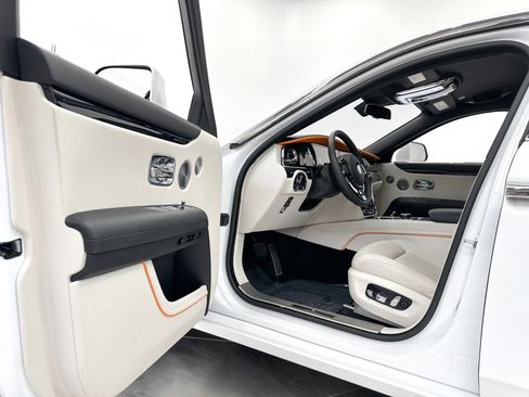 Used 2021 Rolls-Royce Ghost image 23