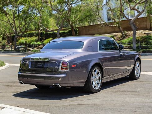 Used 2010 Rolls-Royce Phantom Coupe RWD image 5