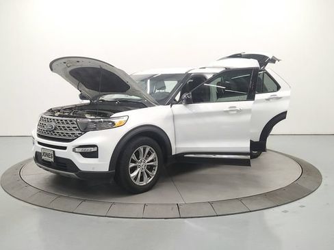 Used 2023 Ford Explorer Limited RWD image 12