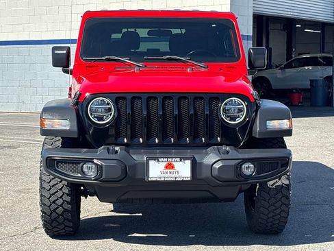 Used 2022 Jeep Wrangler Willys image 8