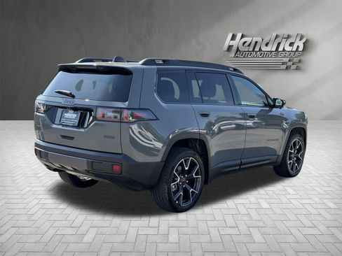 New 2026 Jeep Cherokee Overland w/ Advanced Pro Tech Group AWD/4WD image 10