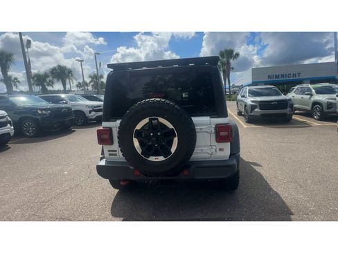 Used 2021 Jeep Wrangler Unlimited Rubicon AWD/4WD image 3