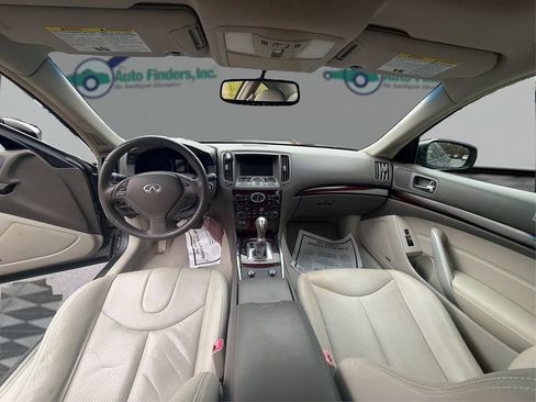 Used 2011 INFINITI G37 Journey w/ Premium Pkg image 42