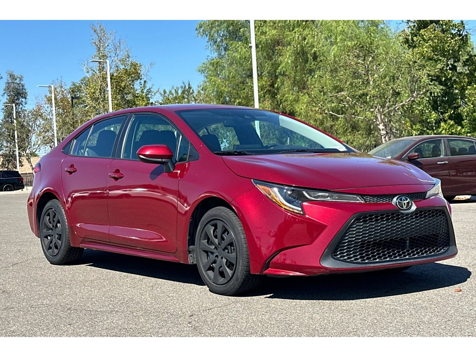 Used 2022 Toyota Corolla LE FWD image 8