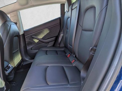 Used 2020 Tesla Model 3 Long Range AWD/4WD image 21