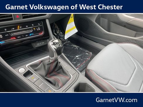 New 2026 Volkswagen Jetta GLI Autobahn FWD image 22