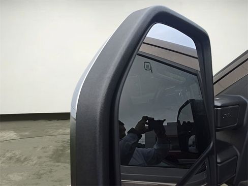 Used 2017 Ford F250 Lariat image 14