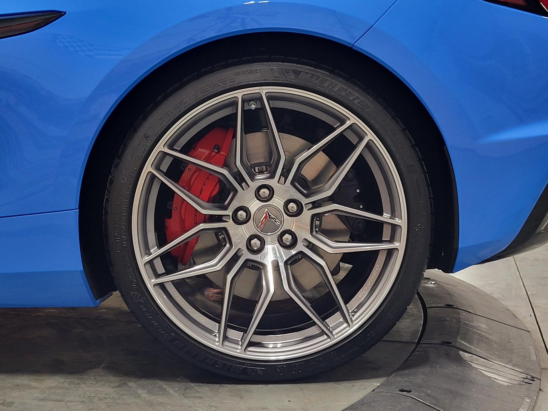 Used 2023 Chevrolet Corvette Z06 w/ Engine Appearance Package RWD image 10