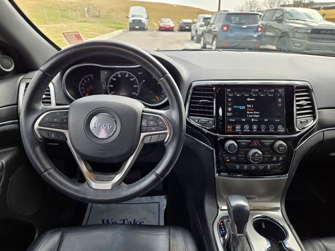 Used 2020 Jeep Grand Cherokee Limited image 18