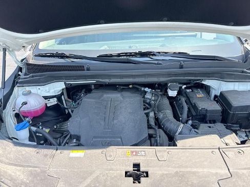 Used 2026 Kia Carnival FWD image 29